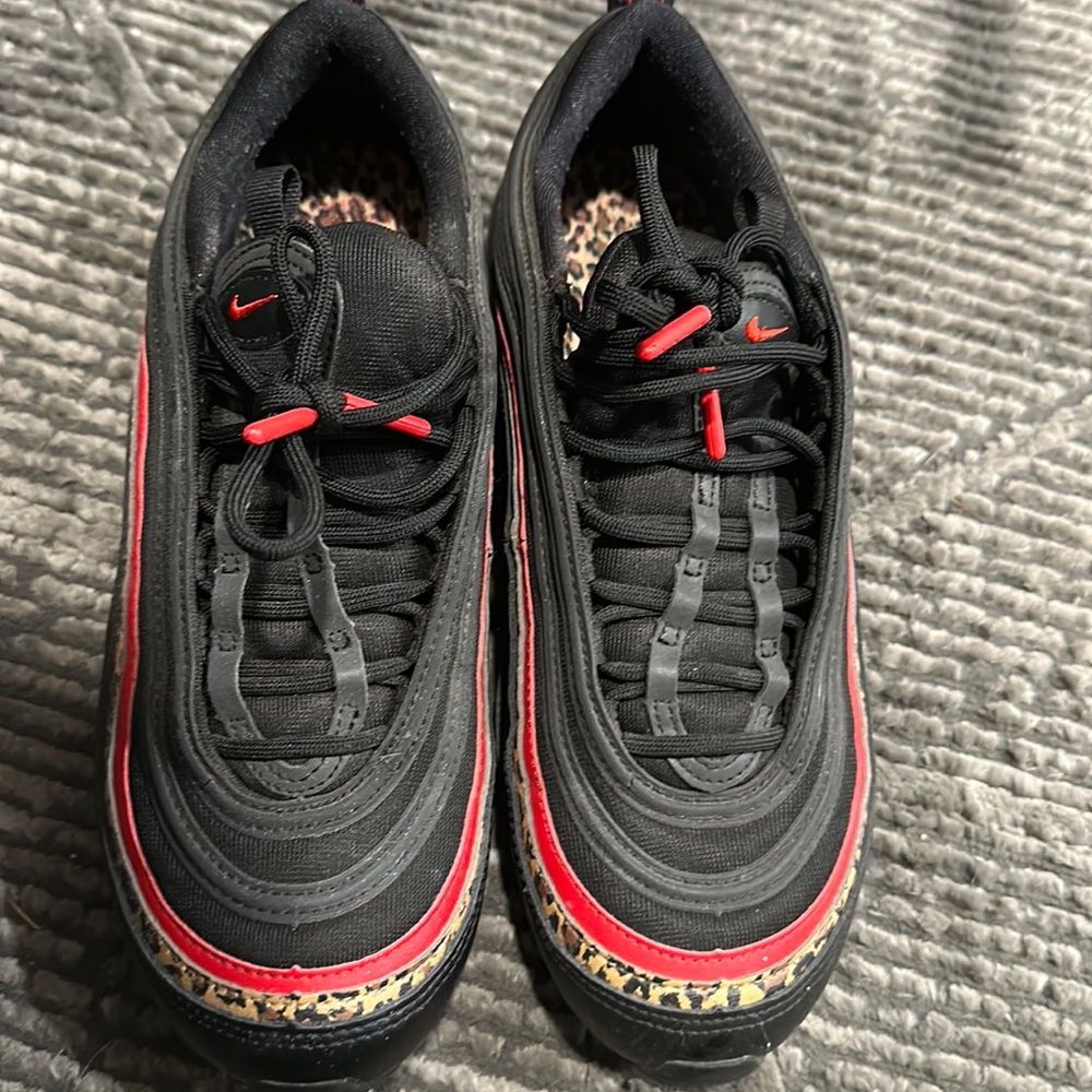 Nike air max